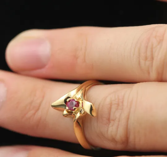 14K Yellow Gold Floral Ruby Solitaire Ring