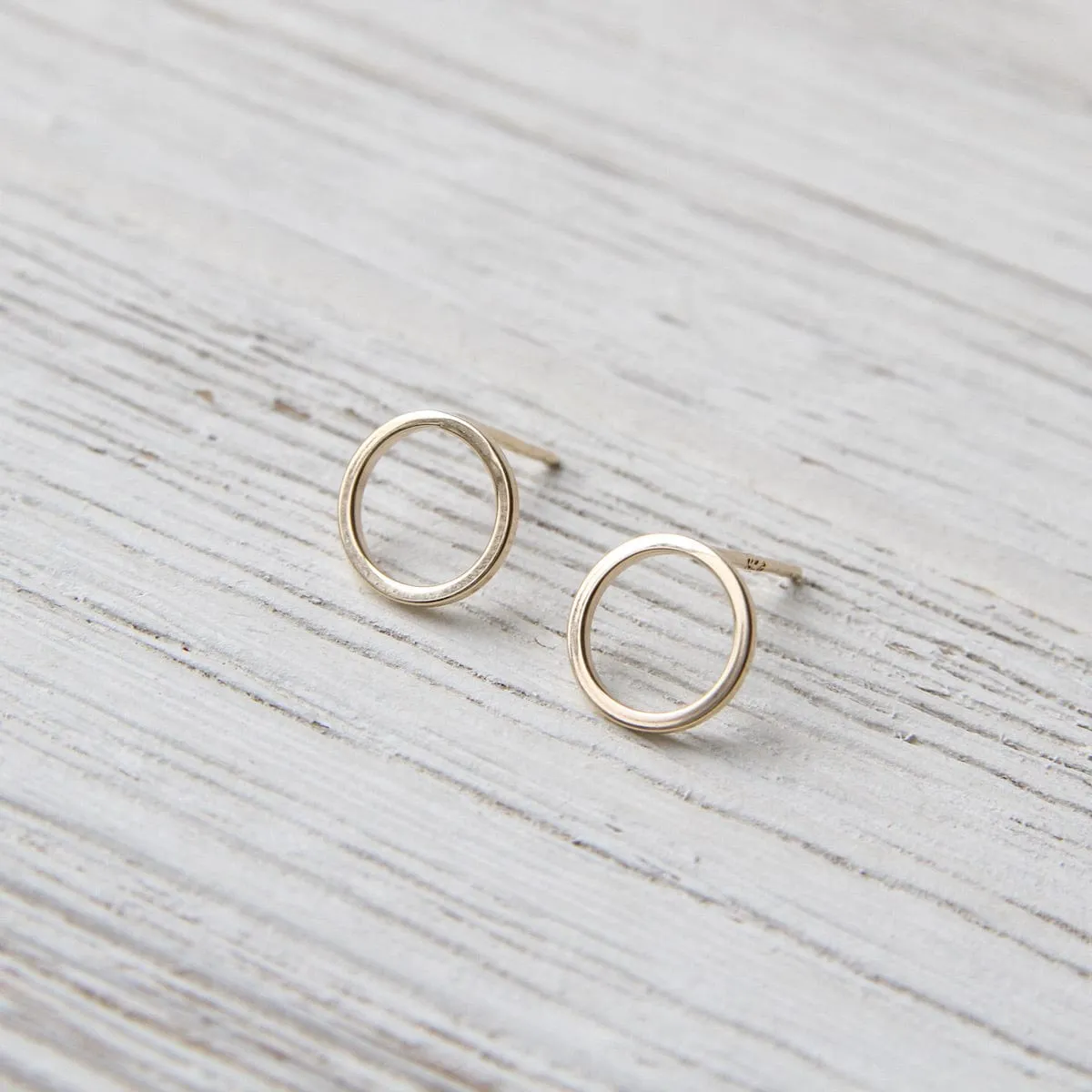 14k Yellow Gold Open Circle Post Earring