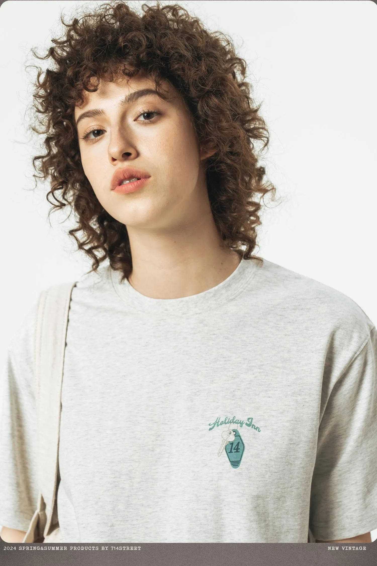 714STREET カジュアルプリントTシャツ 714ST037