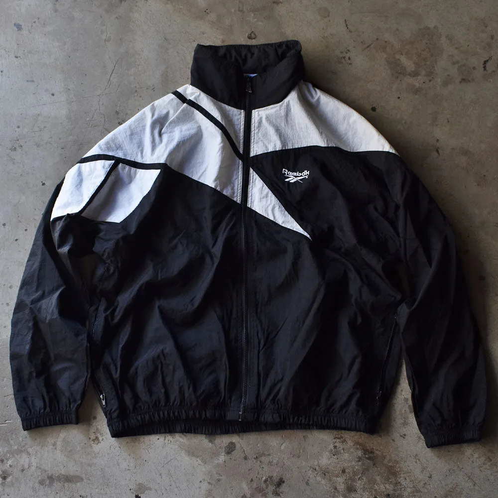 90’s Reebok ビッグロゴ！ ナイロンジャケット 231023
