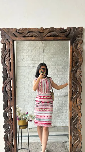 Cute dress 34 bust/waist:30-32/l:35