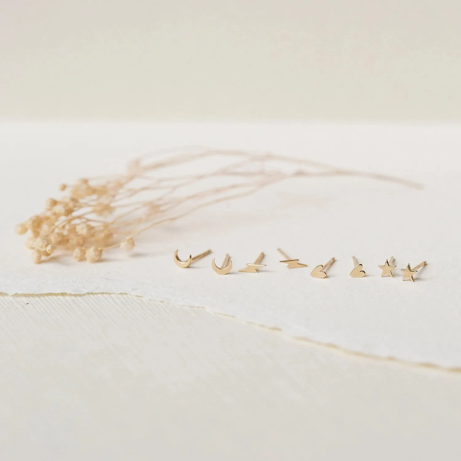 Everyday little lovely heart earring - 14k yellow gold