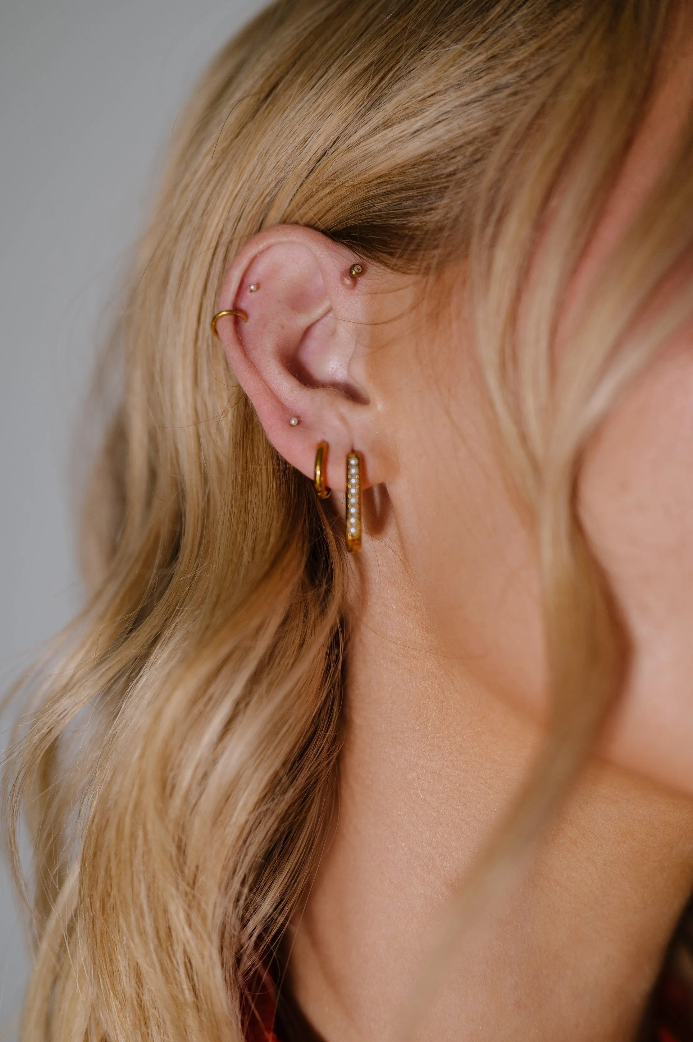 Gumdrop Pearl Hoops