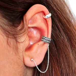 Leafs Ear Cuff With Chain