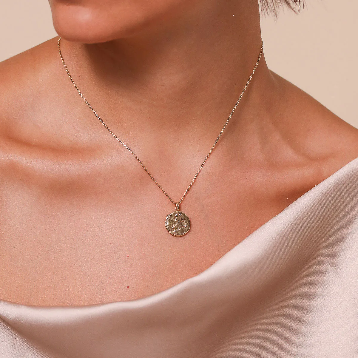 Leo Zodiac Pendant Necklace in Gold