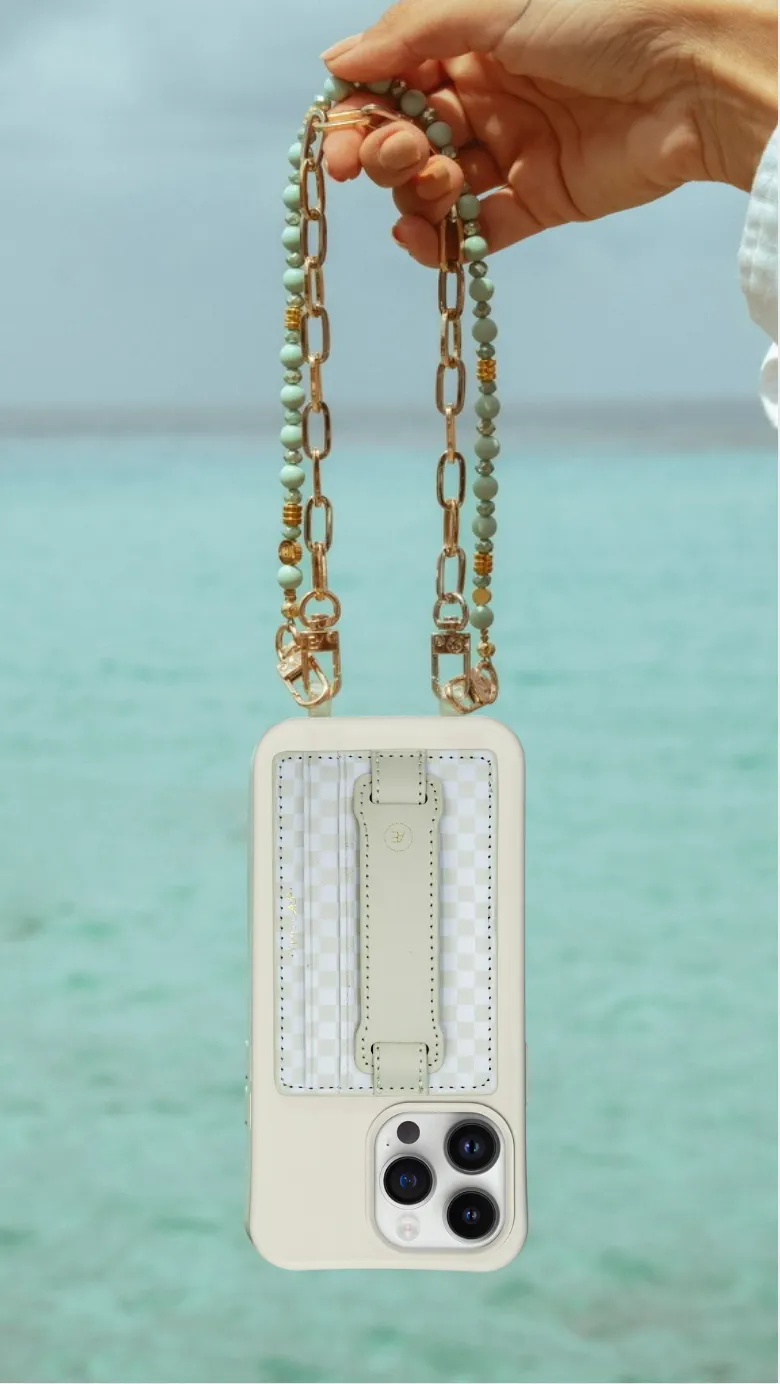 Noa Phone Wristlet