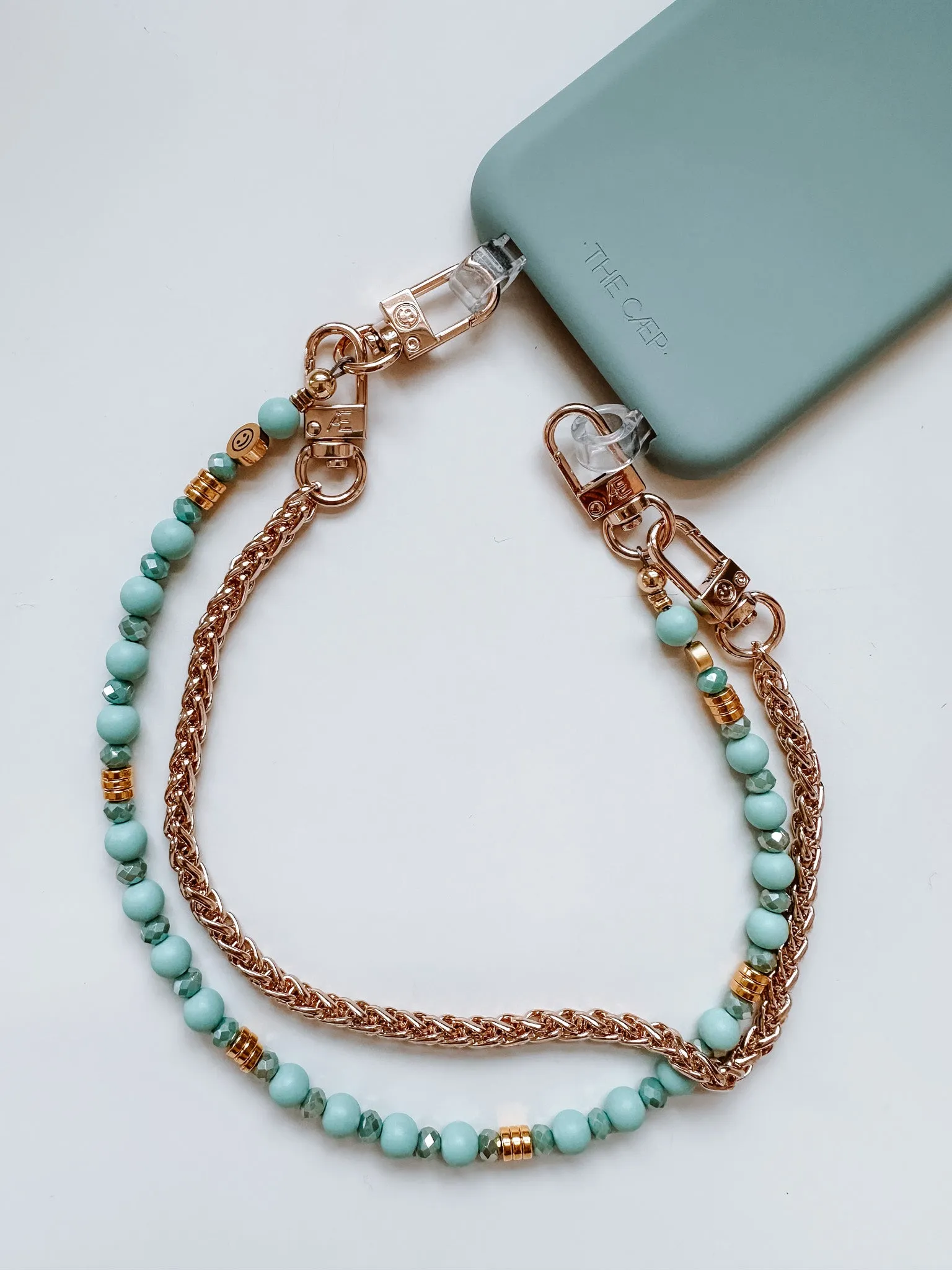 Noa Phone Wristlet