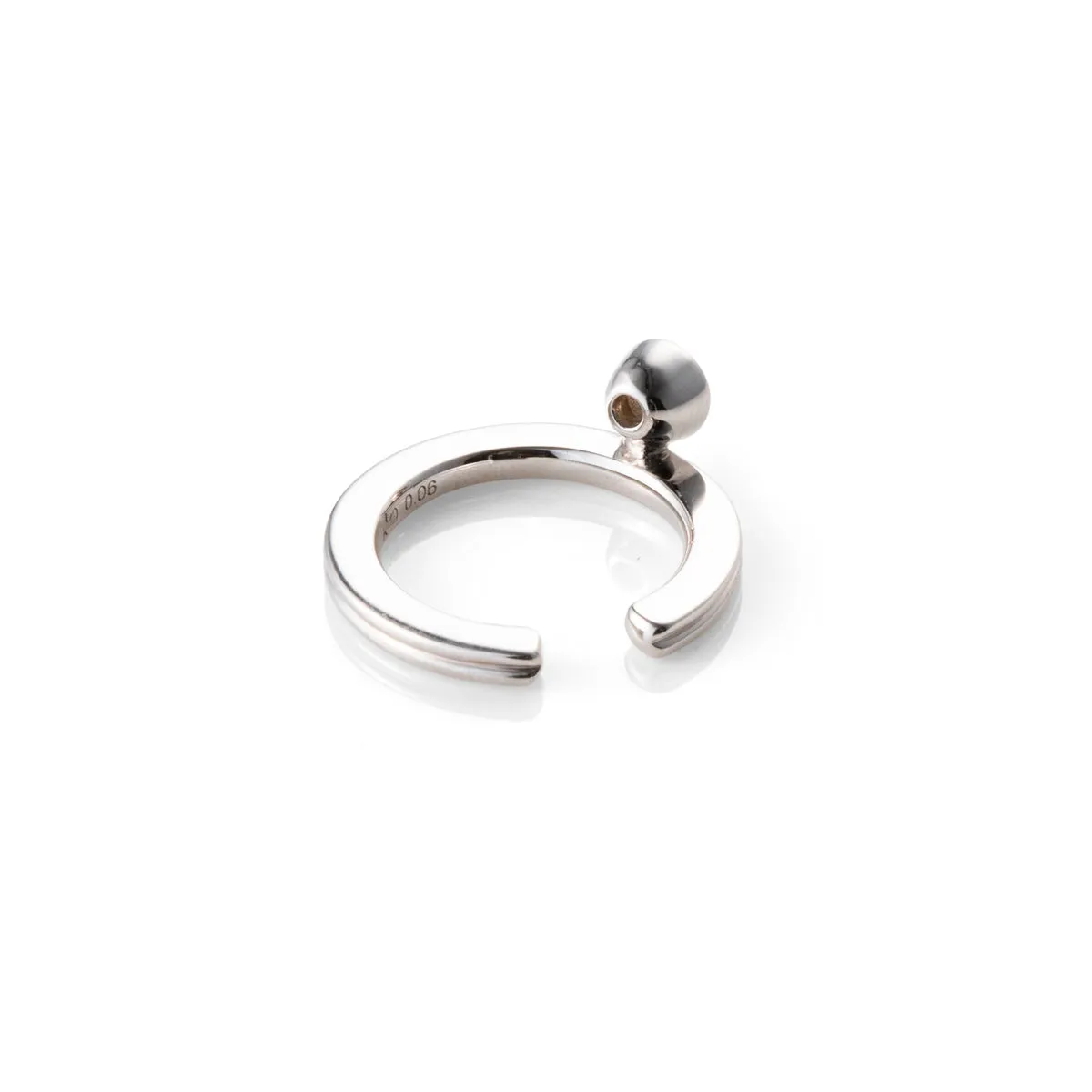 "Beluga" Diamond Ear Cuff