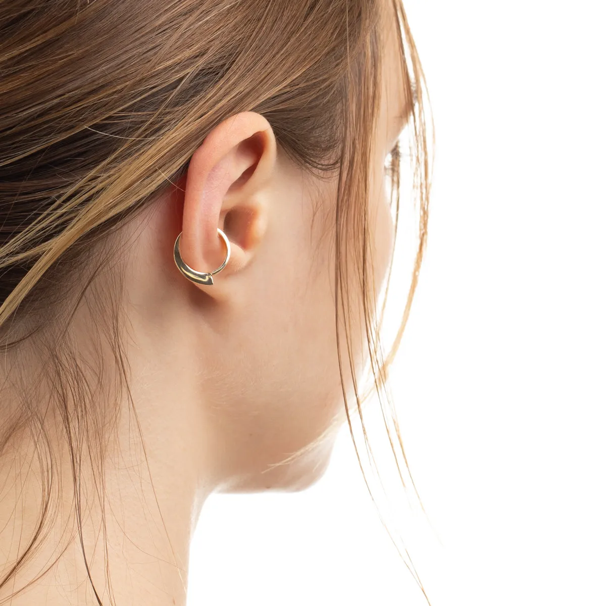 "Beluga" Ear Cuff