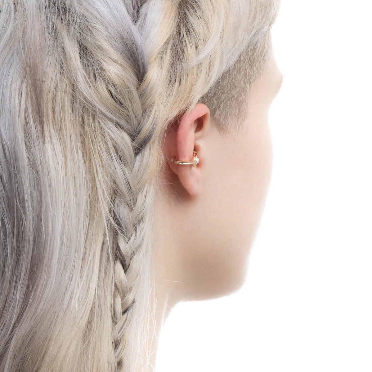 "Beluga" Pearl Ear Cuff
