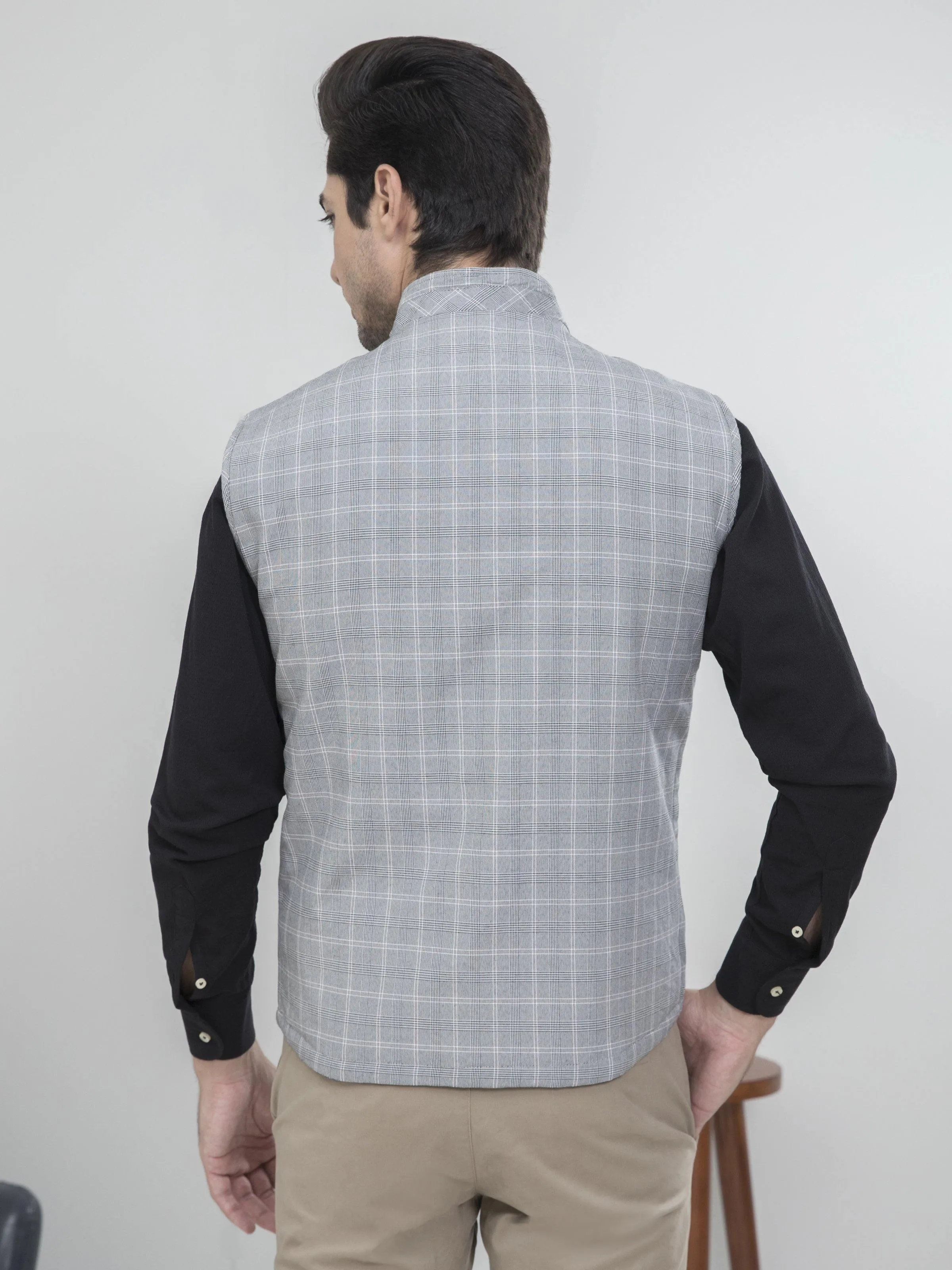 REVERSIBLE SLEEVELESS WHITE BLACK CHECK