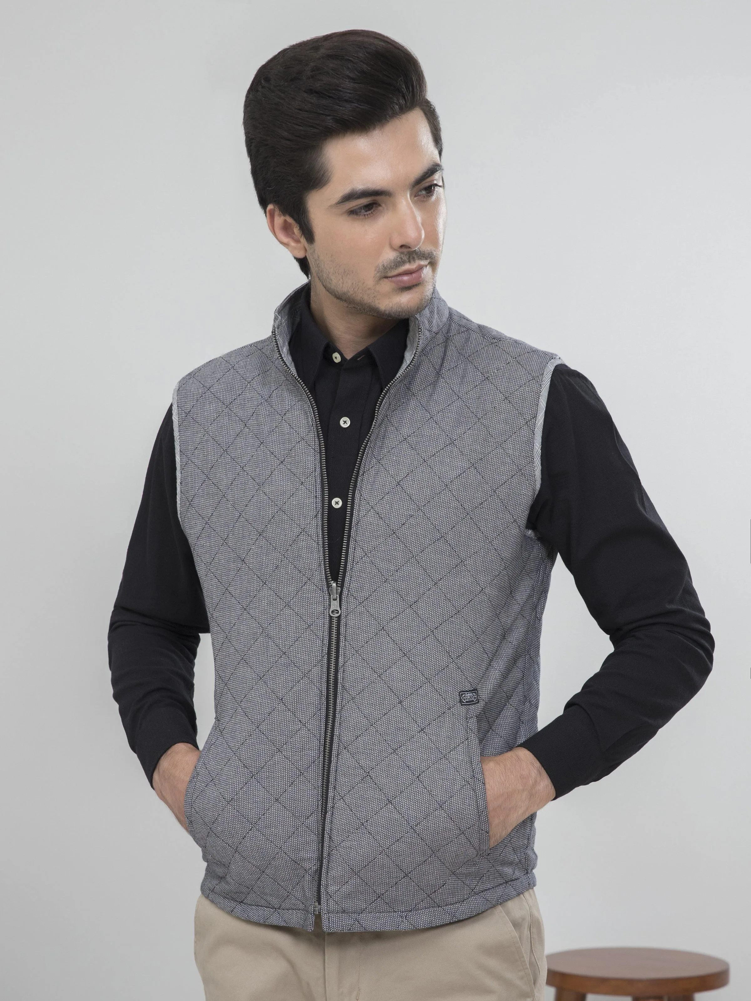 REVERSIBLE SLEEVELESS WHITE BLACK CHECK