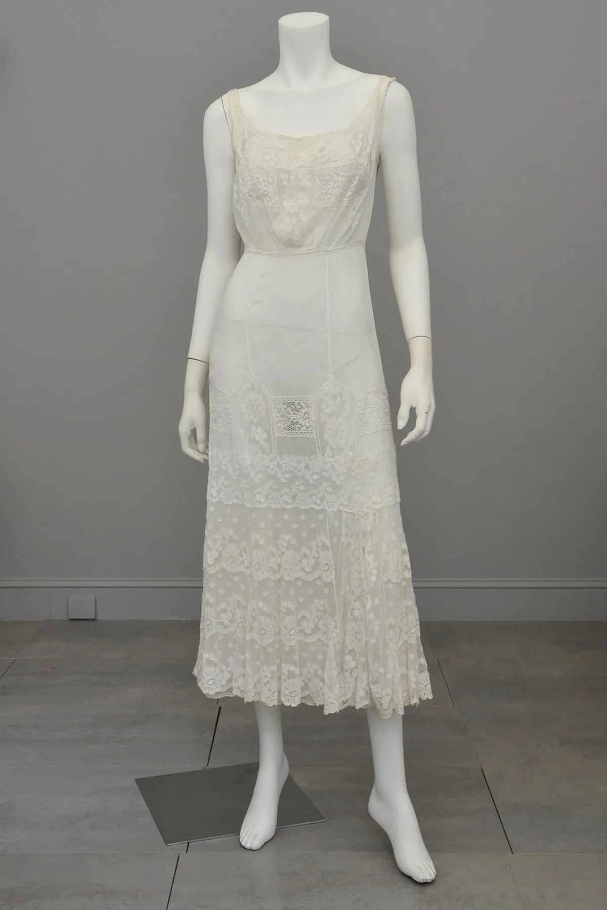 Romantic White Edwardian Lace Netting Delicate Slip Dress