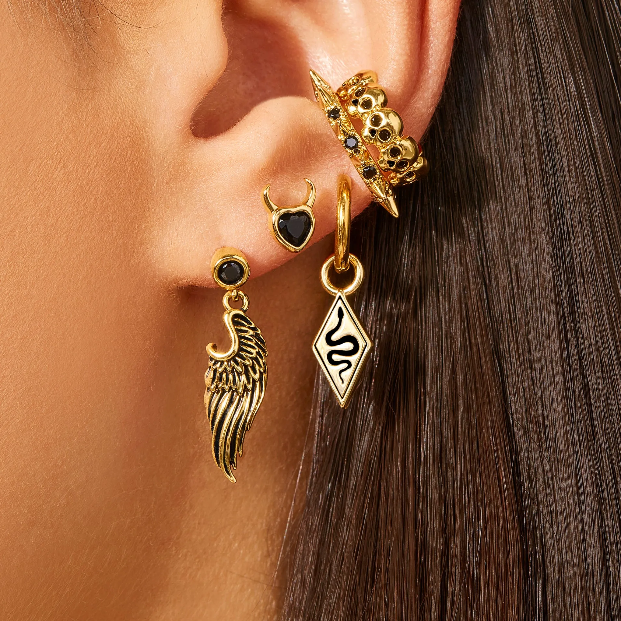 Runaway Ear Cuff - Black