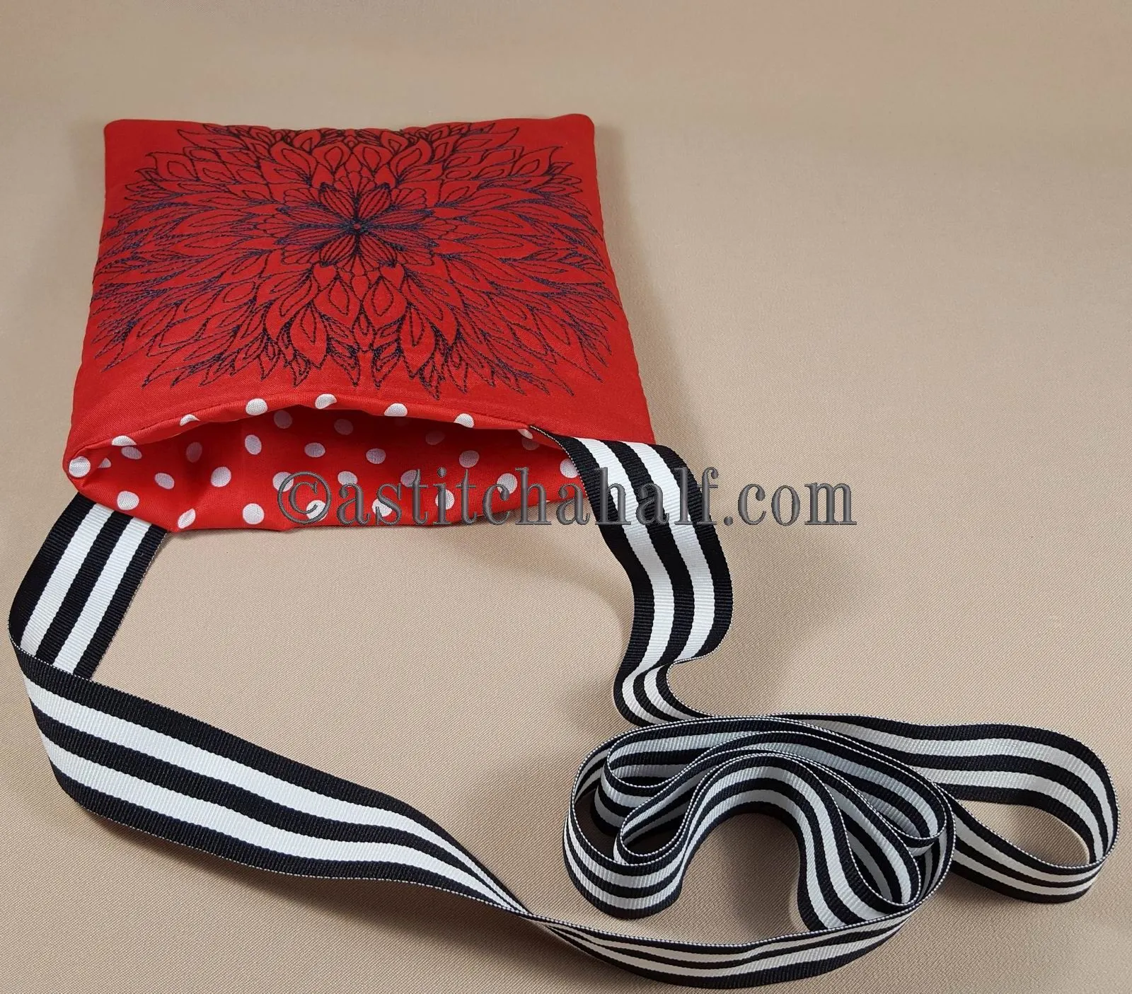 Scorching Sun Monochrome Cross Body Bag