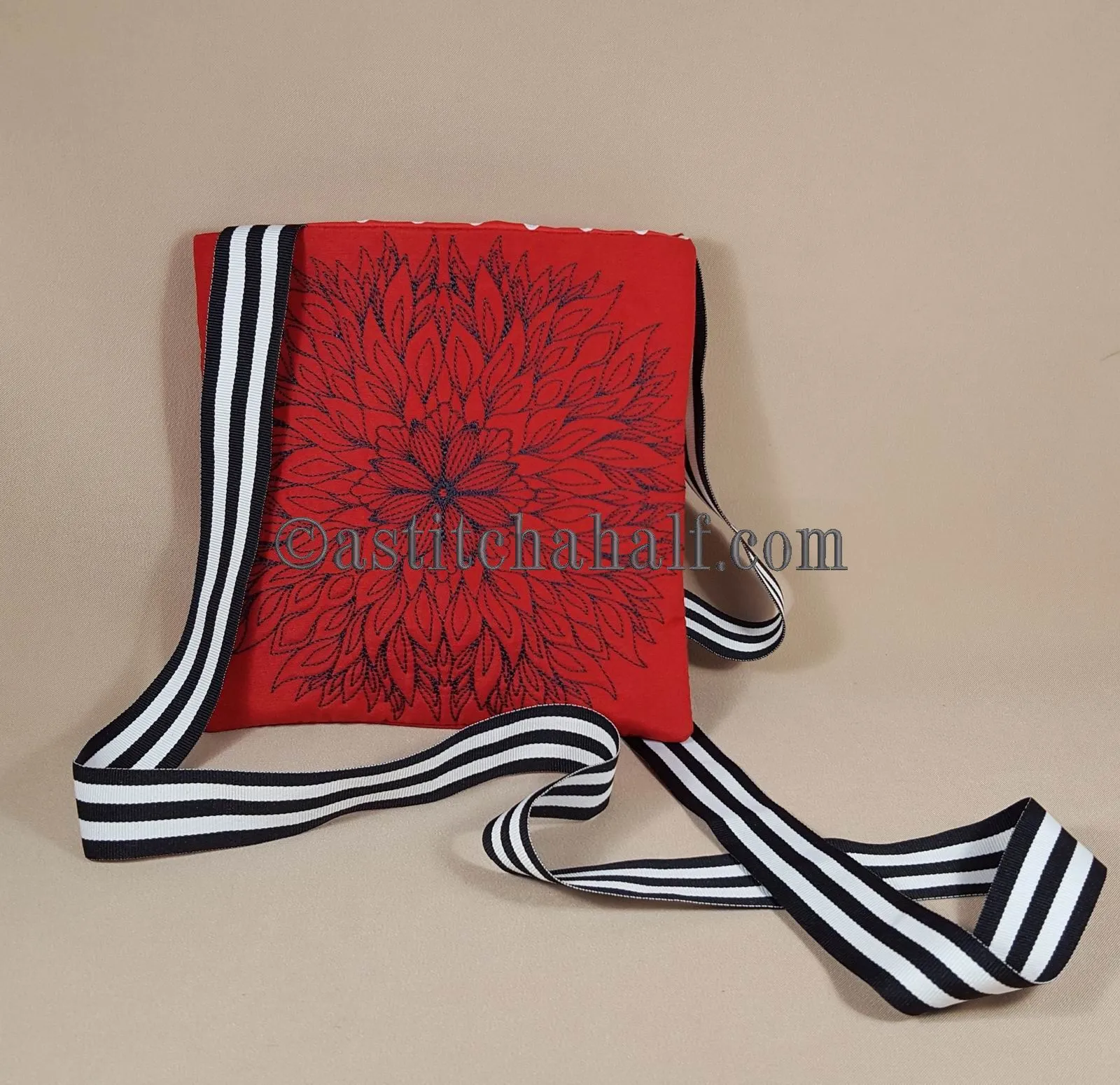 Scorching Sun Monochrome Cross Body Bag