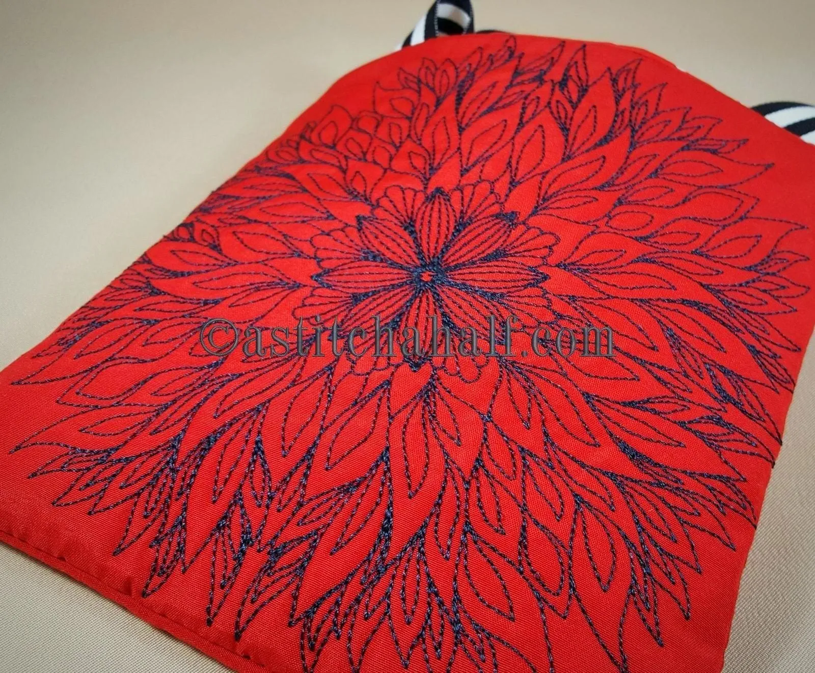 Scorching Sun Monochrome Cross Body Bag