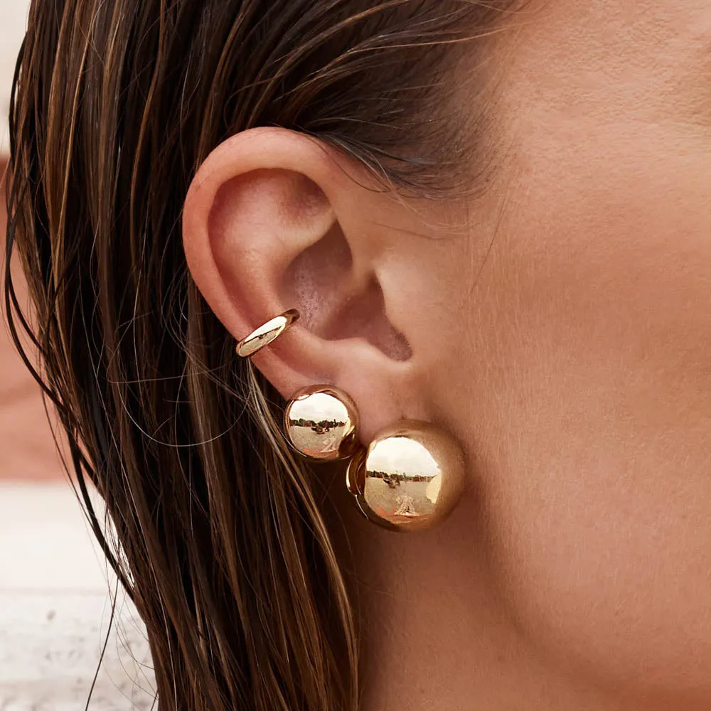 Slim Curve Single Ear Cuff in Gold