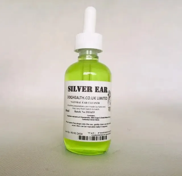 Soothing ear cleaning solution